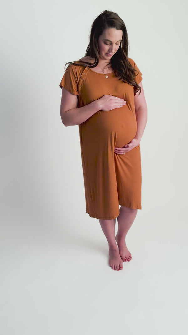 Three Little Tots Saddle Longhorn Orange Labor and delivery gown. The cutest softest Labor and delivery hospital gown. Snaps down the shoulder allow for you to pull up and down over IVs and for easy access to breastfeed